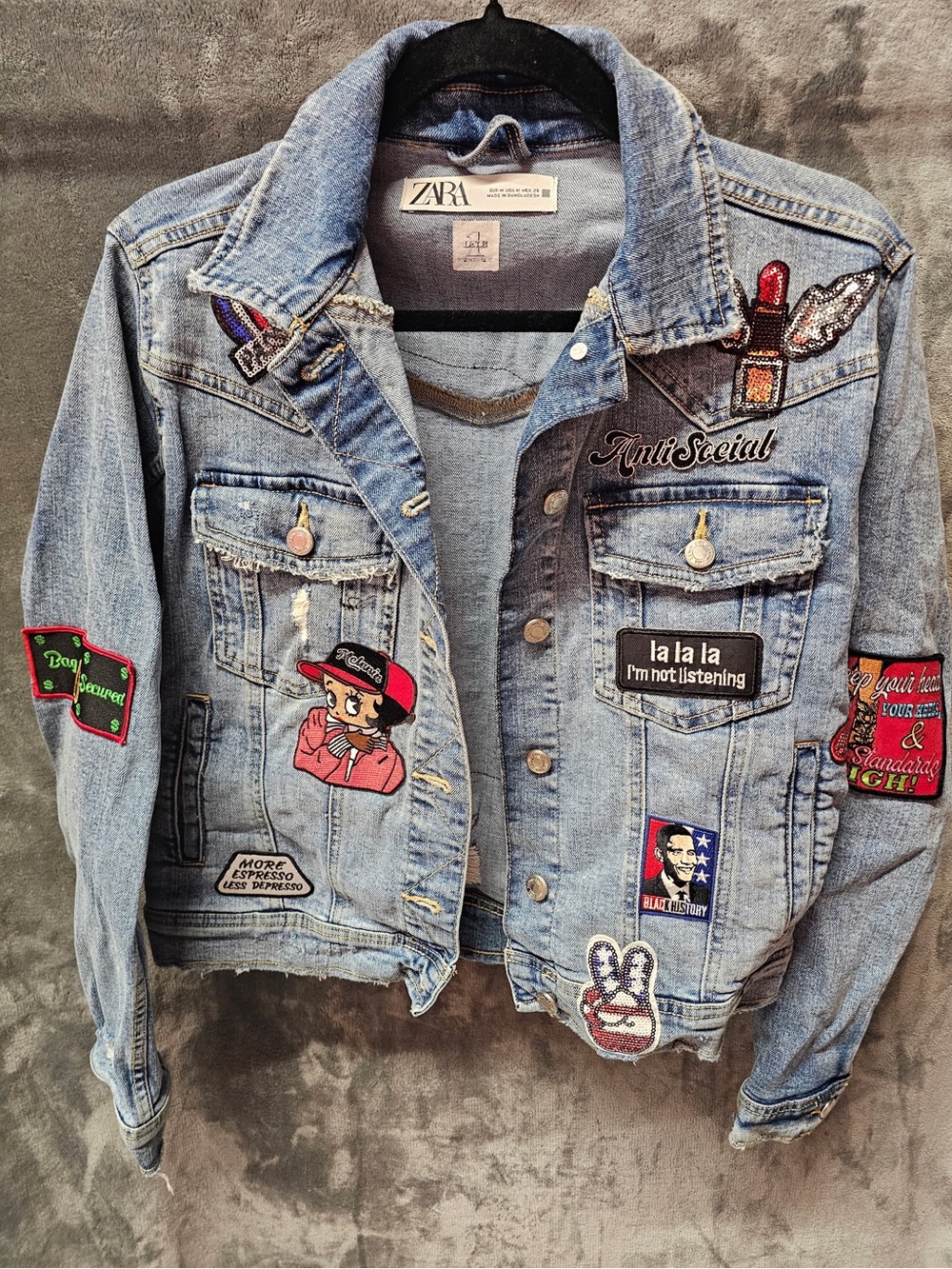 ZARA Custom Made Denim Embroidered Patchwork Denim Jacket Sz Medium New WO Tags